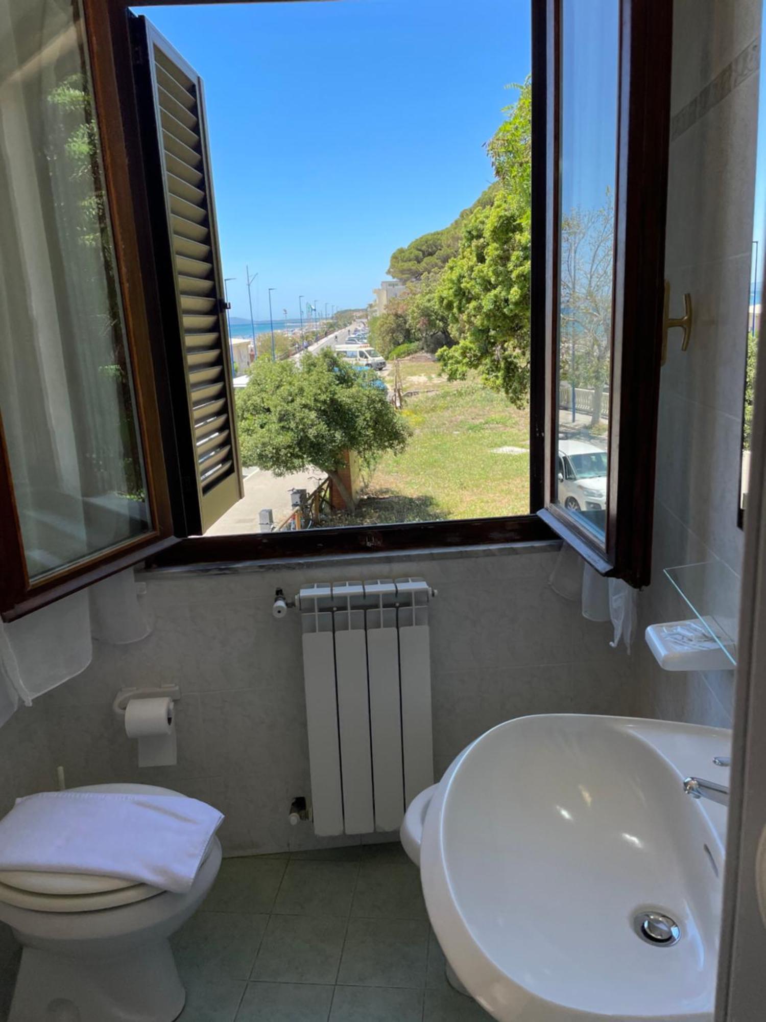 Hotel Eden Follonica Zewnętrze zdjęcie